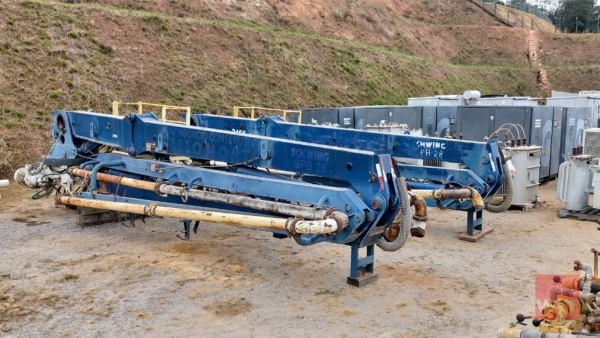 MASTRO DISTRIBUIDOR DE CONCRETO ALCANÇE 28M SCHWING SPB 28