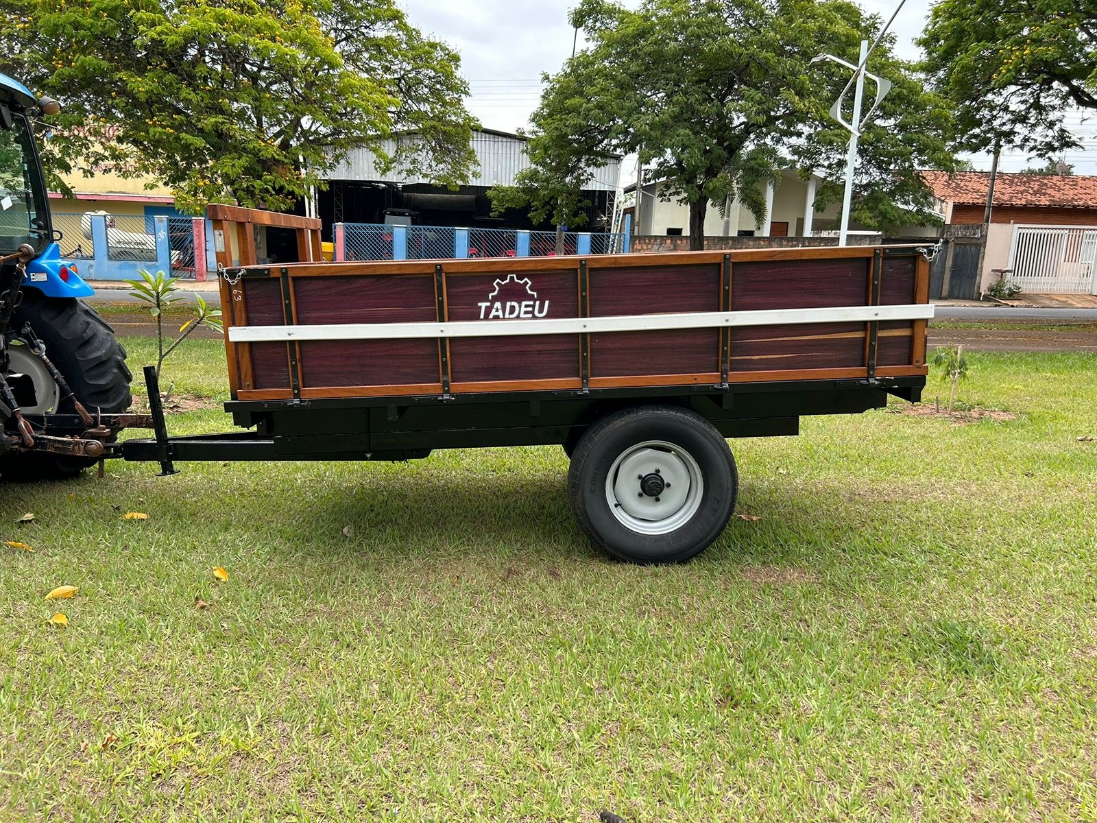 Carroceria Tadeu Carreta Basculante ano 2023