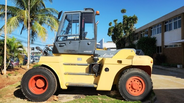 Empilhadeira Linde, modelo H150D, ano 2012