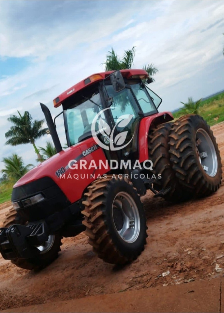 Trator Case Maxxum 180 ano 2007