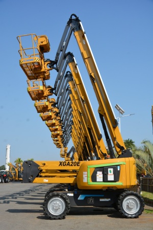 Plataforma XCMG XGA20ACE ano 2025