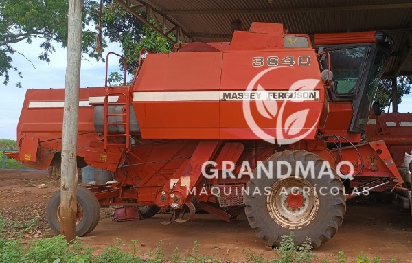 Colheitadeira Massey Ferguson MF 3640 ano 1997