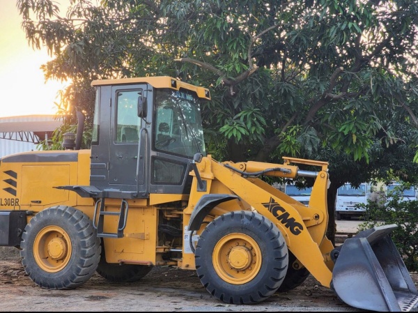 Pá Carregadeira XCMG ZL30BR ano 2016