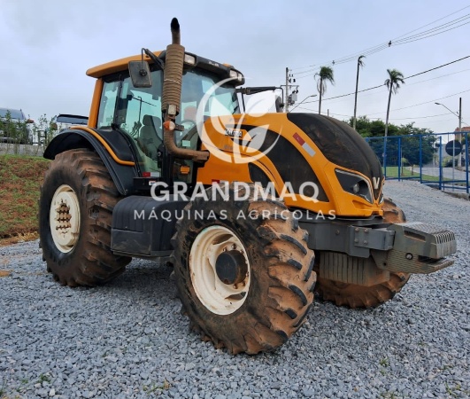 Trator Valtra BH 194 ano 2018