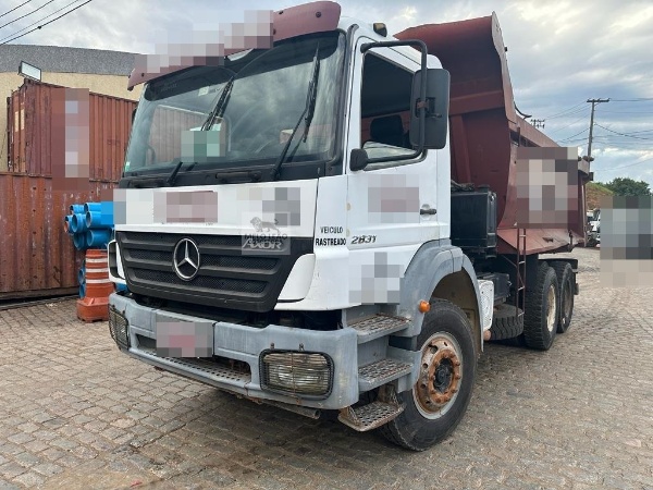 MB 2831 K CAÇAMBA BASCULANTE MEIA CANA 2010 5652872 - Caminhões e Carretas
