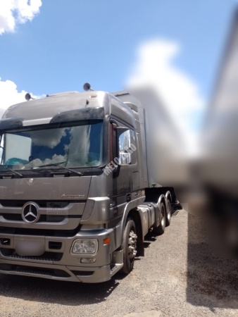 MB Actros 2646LS 6X4 Cavalo traçado 12/13 Embreagem e Câmbio na Garantia 5667466 - Caminhões e Carretas