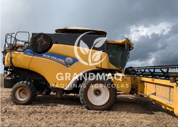 Colheitadeira New Holland CR 6080 ano 2016 - CR 6080 - Máquinas Agrícolas