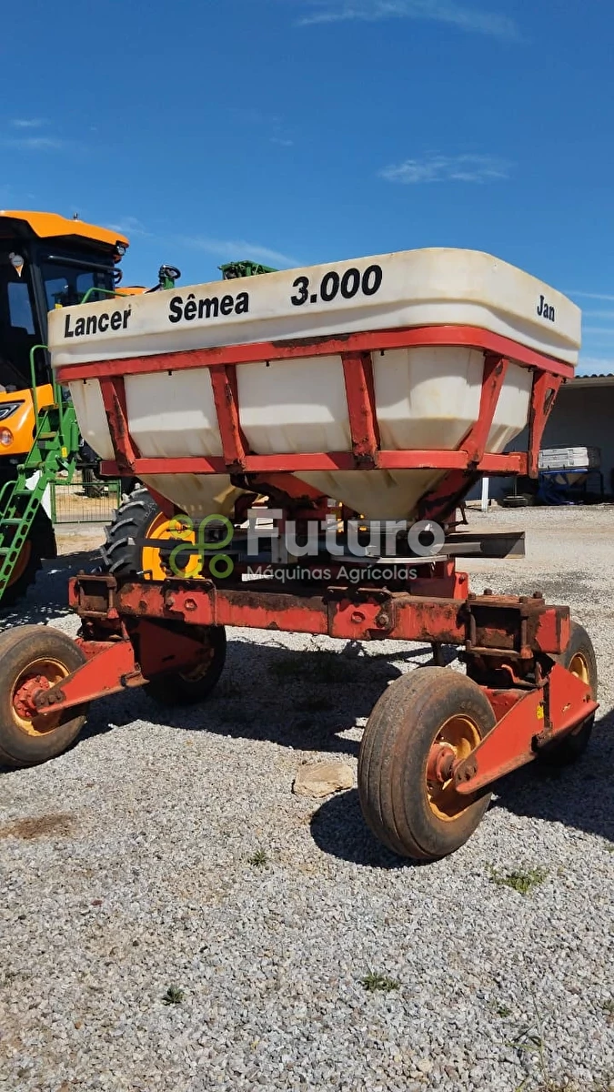 Distribuidor Jan Lancer Sêmea 3.000 2017 - Implementos para Manutenção