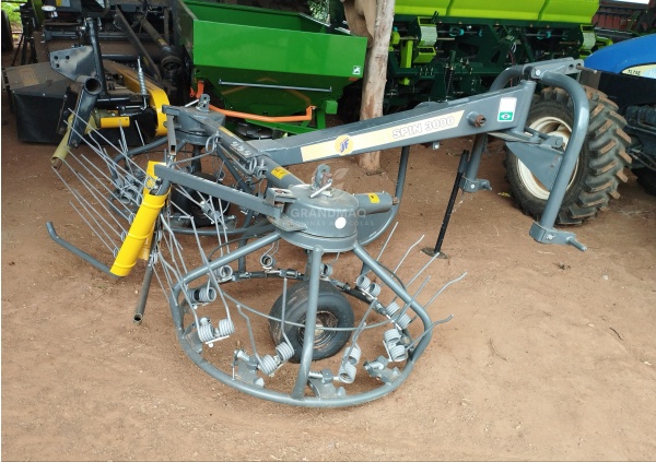 Outros implementos agrícolas JF Spin 3000