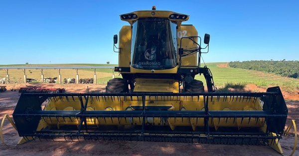 COLHEITADEIRA NH TC4.90 ANO 2020 - Máquinas Agrícolas