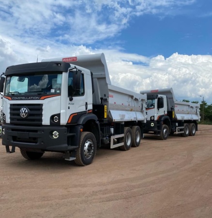 Caminhão Volkswagen 31320 ano 2024 - 31320 - Caminhões e Carretas
