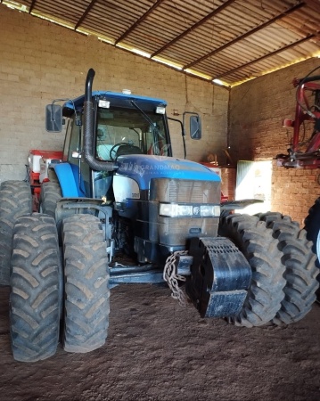 Trator New Holland TM 7010 ano 2009 - TM 7010 - Máquinas Agrícolas