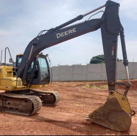 Escavadeira John Deere 130G ano 2016 - 130G - Máquinas de Linha Amarela