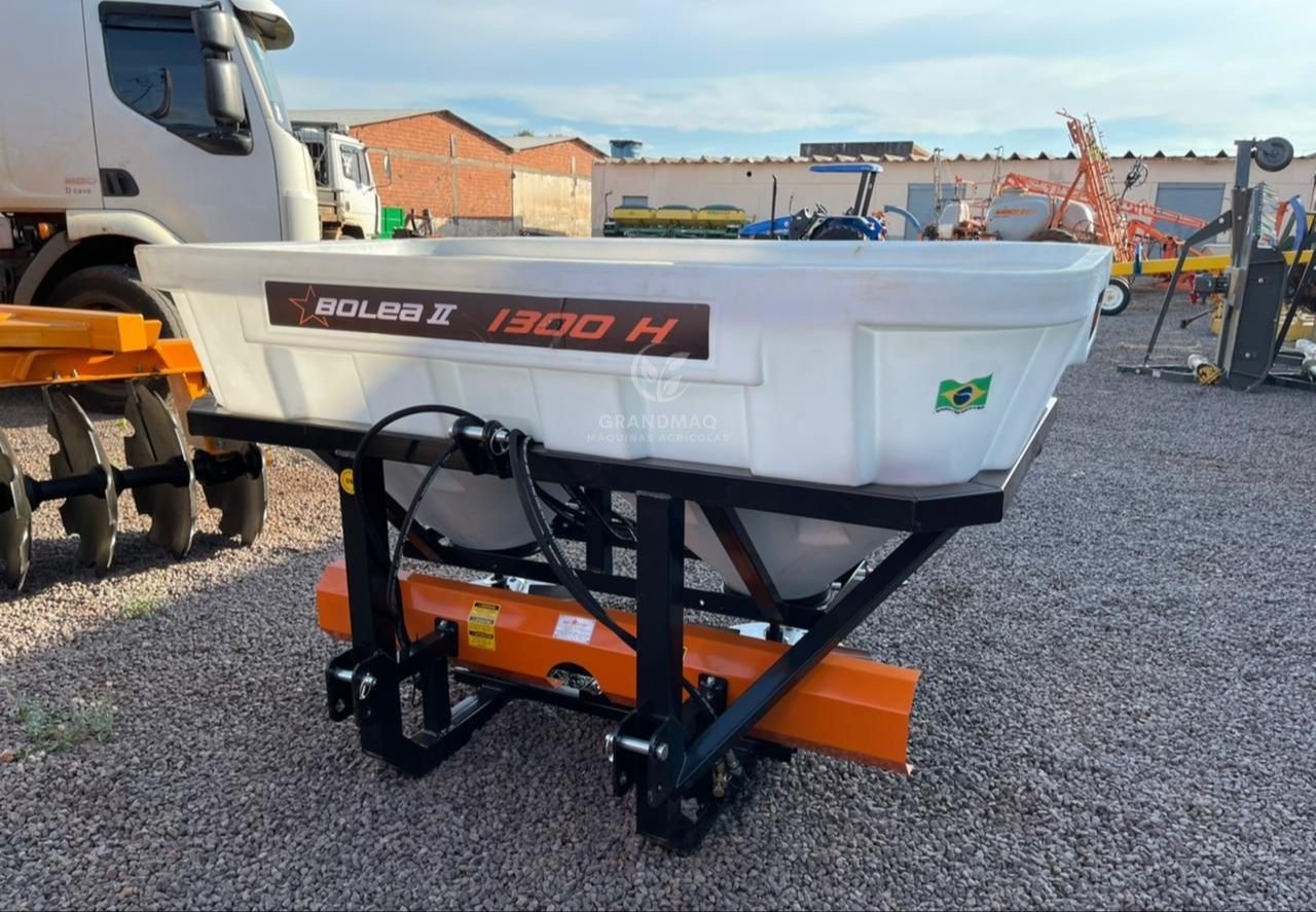 Distribuidor Agristar 1300H