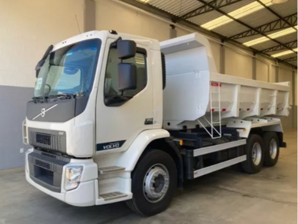 Caminhão Volvo VM 290