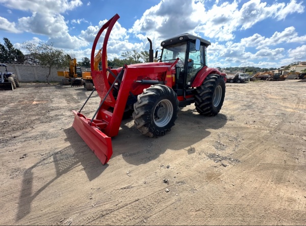 Trator Agrícola MF 7150 2014/14  - MF 7150 - Máquinas Agrícolas