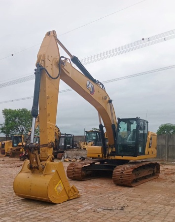 Escavadeira Caterpillar 320 ano 2020 - 320 - Máquinas de Linha Amarela