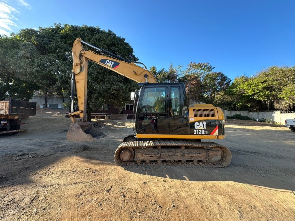 Escavadeira Caterpillar 312D2L ano 2012 - 312D2L - Máquinas de Linha Amarela