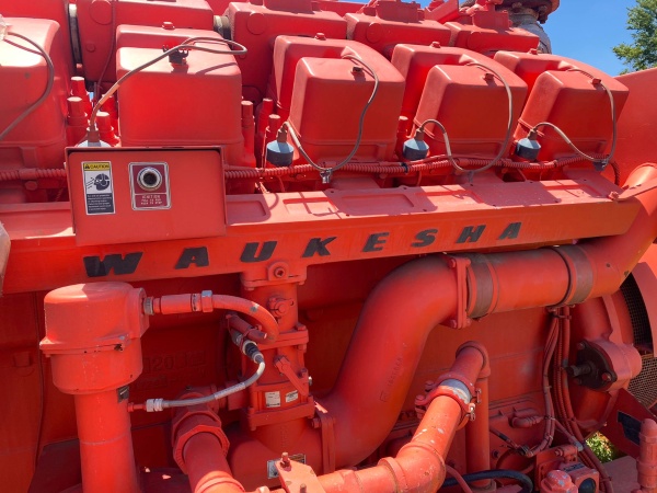 Gerador de Energia waukesha 700 KVA ano 2005