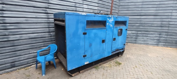 Gerador Stemac 180KVA 2004 - Outros