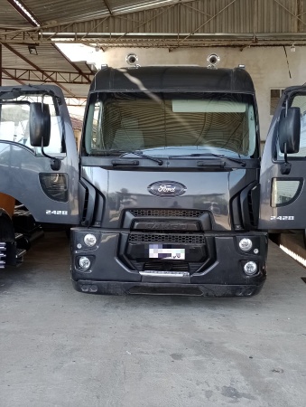 Caminhão Ford Cargo 2428 Sider 14 Pallets 2012