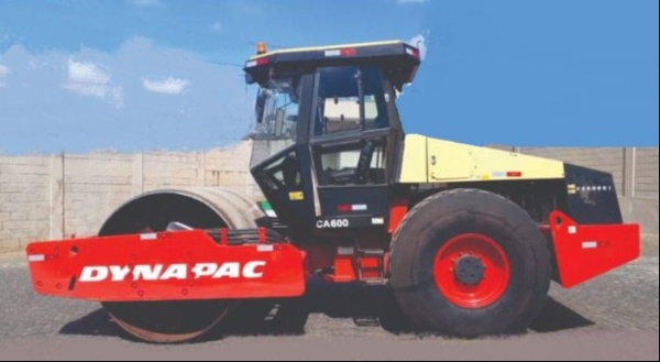 Rolo Compactador Dynapac CA610D ano 2011