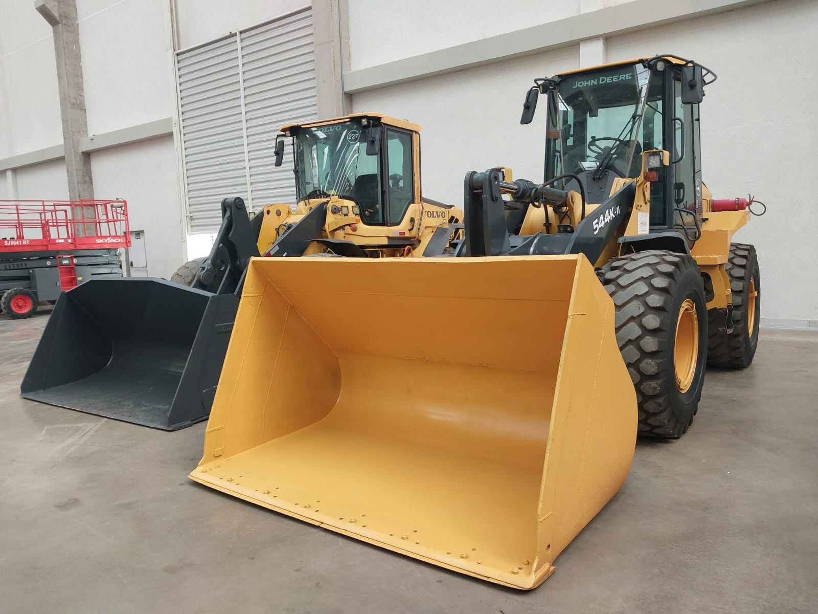 Pá Carregadeira John Deere 544K ano 2019