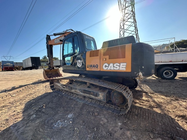 Escavadeira Case CX220C ano 2012