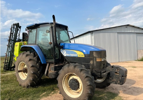 Trator New Holland TM 7040 ano 2008 - TM 7040 - Máquinas Agrícolas