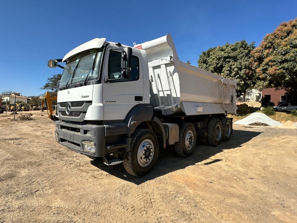 Caminhão Mercedes Benz AXOR 4144 ano 2021 - AXOR 4144 - Caminhões e Carretas
