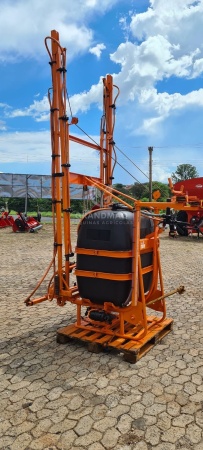 Pulverizador Jacto Condor AM12 ano 2001