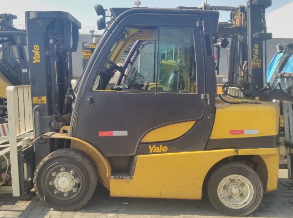 Empilhadeira Yale 90VX ano 2012