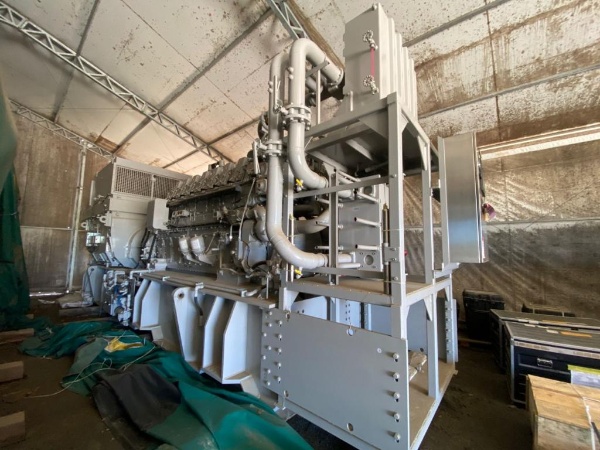 Gerador de Energia Caterpillar 3000 kVA ano 2011