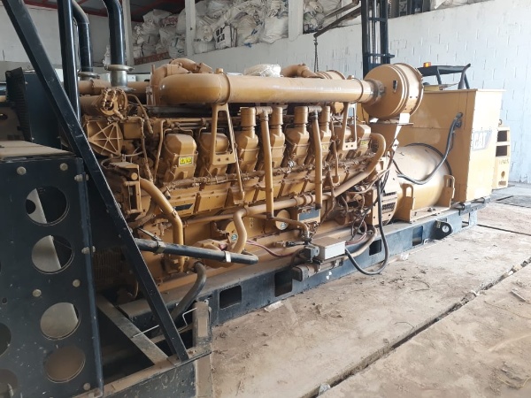 Gerador de Energia STEMAC 2200 kVA ano 2011 - 2200 kVA - Outros