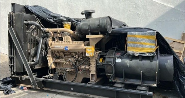 Gerador de Energia STEMAC 1250 kVA ano 2000 - 1250 kVA - Outros