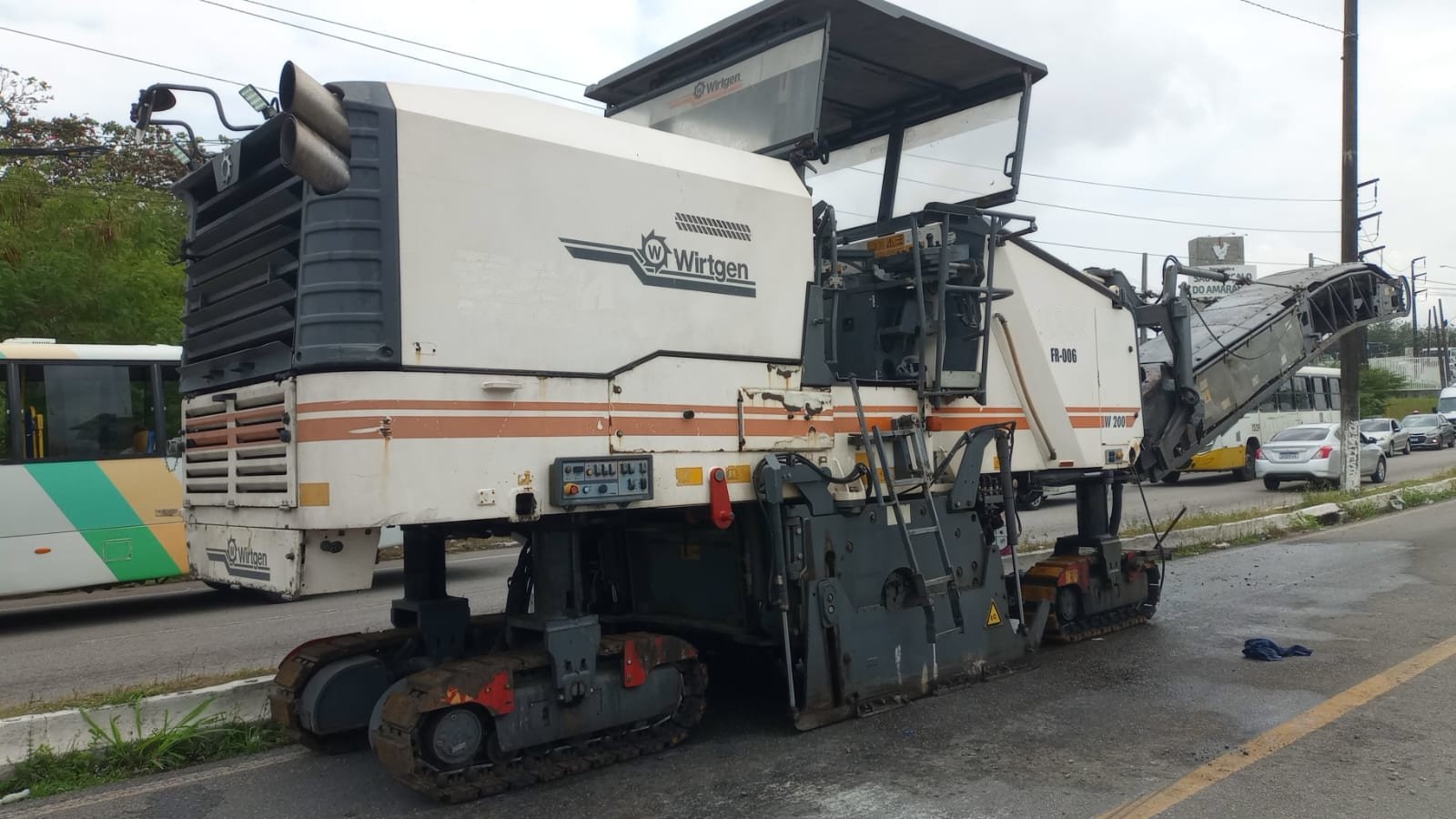 Fresadora Wirtgen W200 ano 2013
