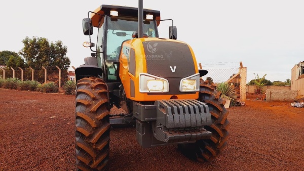 Trator Valtra BM 125i