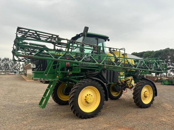 Pulverizador Autopropelido John Deere 4630 ano 2014 - 4630 - Máquinas Agrícolas