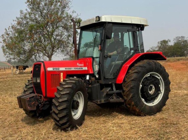 Trator Massey Ferguson 292 - Máquinas Agrícolas