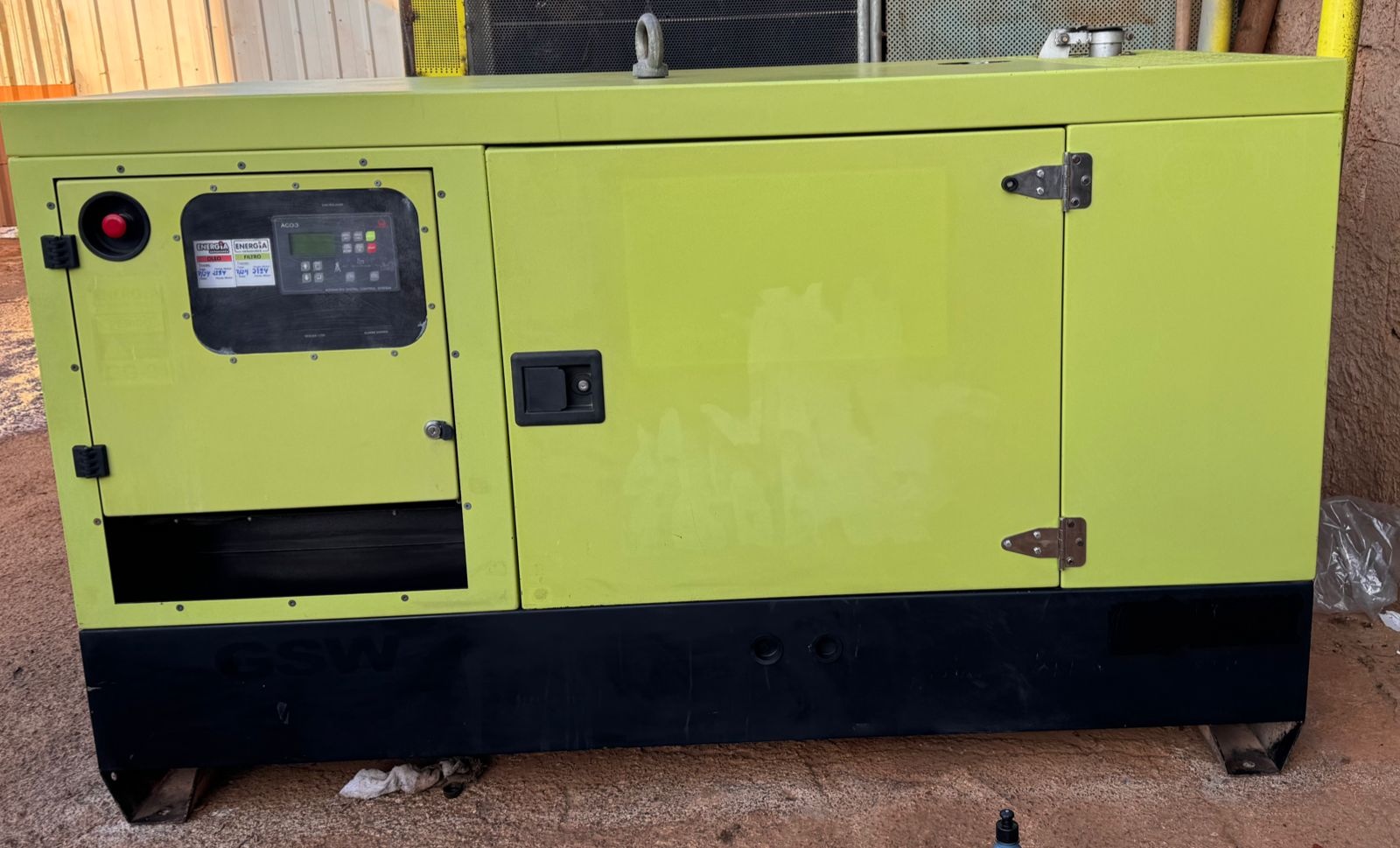 Gerador de Energia Pramac 50 kVA ano 2016