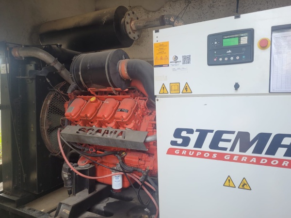 Gerador de Energia STEMAC 650 kVA ano 2015
