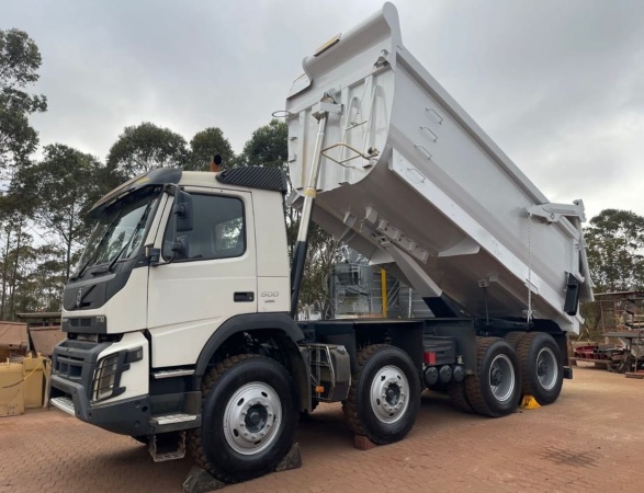 Caminhão Volvo FMX 500 ano 2021 - FMX 500 - Caminhões e Carretas