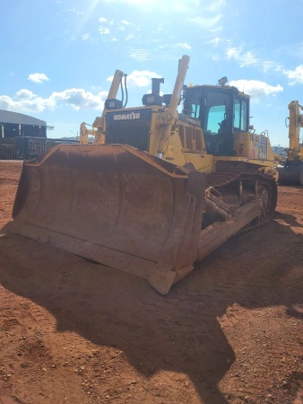 Trator de Esteira Komatsu D155 ano 2021