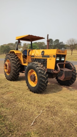 Trator Valmet 128 ano 1986