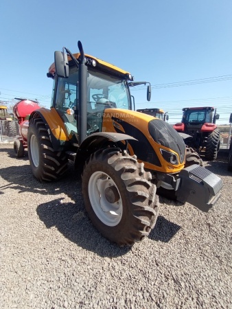 Trator Valtra A124 ano 2023 - A124 - Máquinas Agrícolas