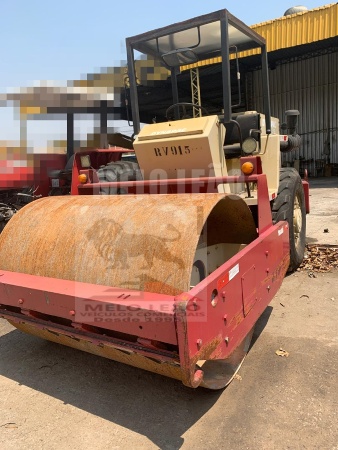 Rolo Compactador Dynapac CA15 ano 1992 - CA15 - Pavimentação e Infraestrutura