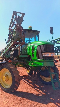 Pulverizador Autopropelido John Deere 4630 ano 2015