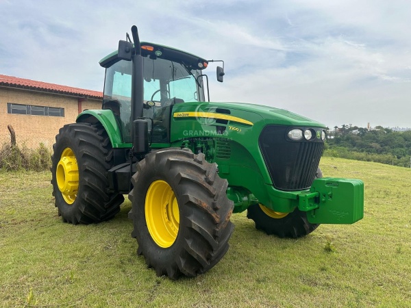 Trator John Deere 7200 J ano 2017