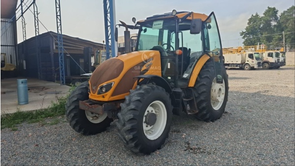 Trator Valtra A124 ano 2019