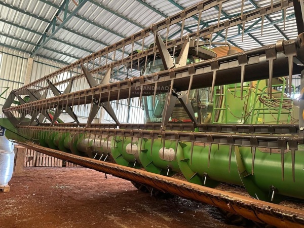 Colheitadeira John Deere S550 ano 2019